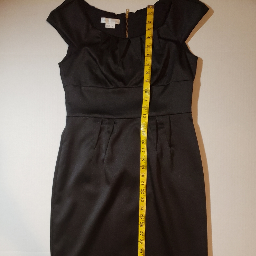 Women's London Times Dress - Picture 3 of 5